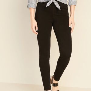 Old Navy Black Rockstar Jeans. Size 4P.